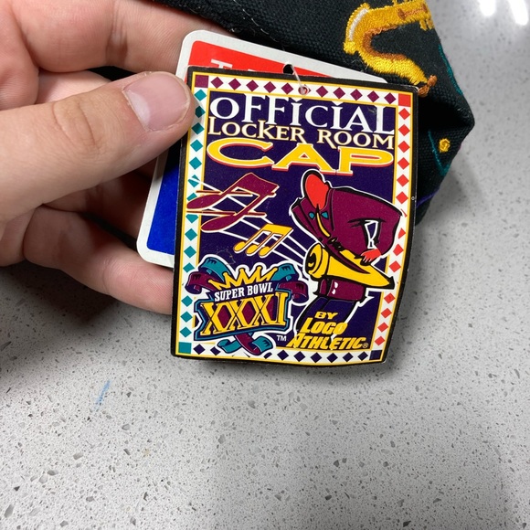 Super bowl 31 champions  Green Bay packers hat with tags! Great condition - Picture 2 of 6